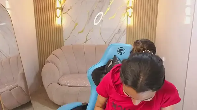 Freechat _wendy_b on StripChat