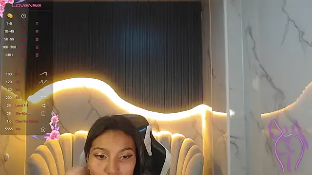 Freechat _wendy_b on StripChat