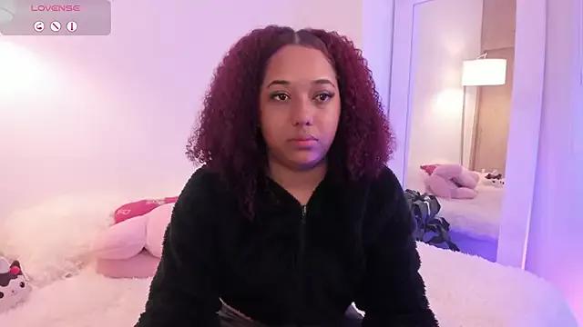 _Zahara_ from StripChat is Freechat