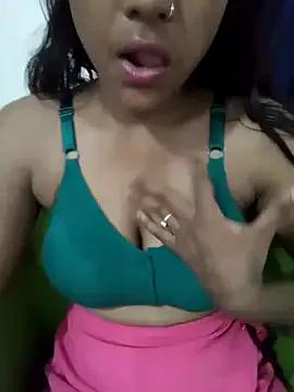 Aaliya56 from StripChat is Freechat