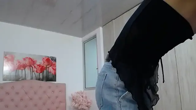 Freechat abigail_f00x on StripChat