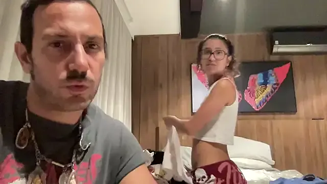 Freechat absoluthorrorfield on StripChat