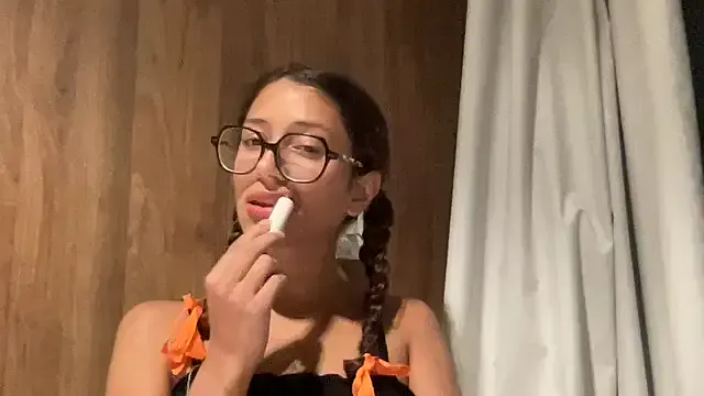 Freechat absoluthorrorfield on StripChat