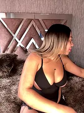 Ada_Pink from StripChat is Freechat