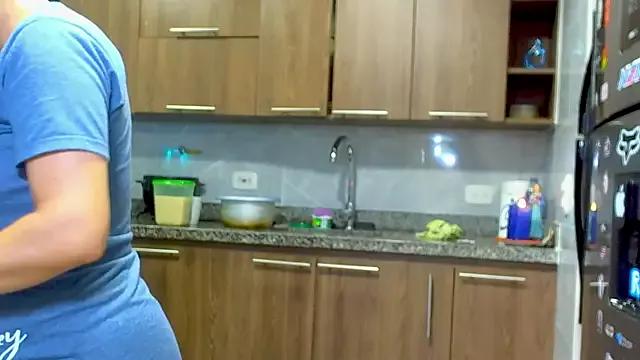 Adan_eva960 from StripChat