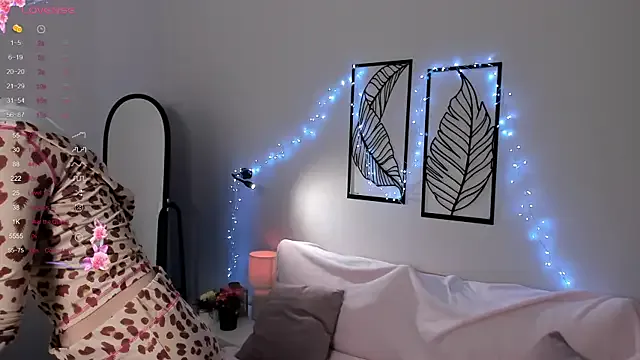 Freechat AdeleSilver on StripChat