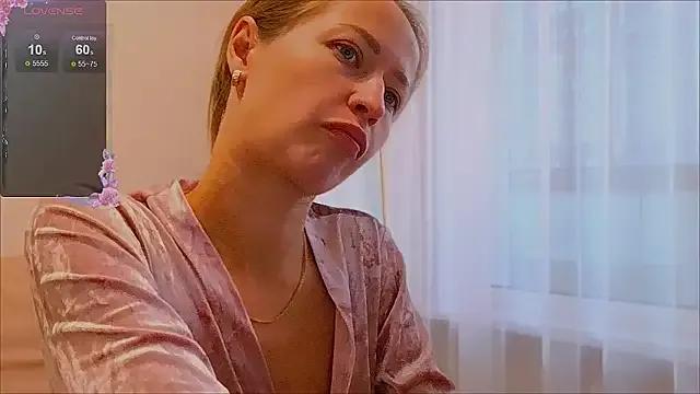Adrena_Lina from StripChat is Freechat