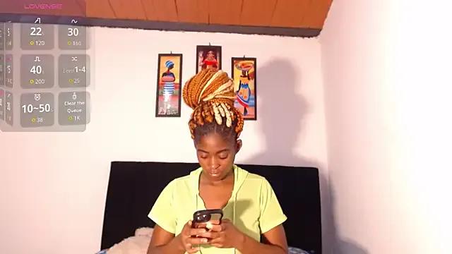 AdrianaCampbelll from StripChat is Freechat