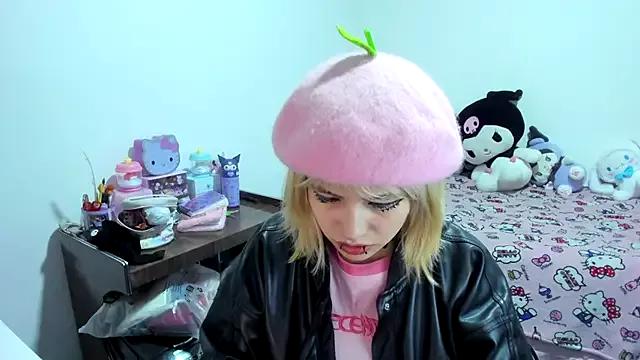 Akane-Mou from StripChat