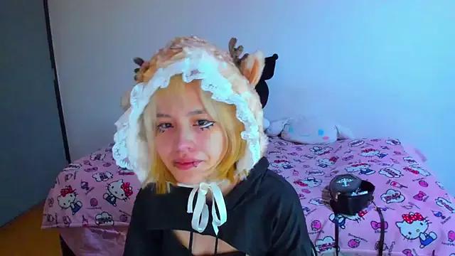 Akane-Mou from StripChat