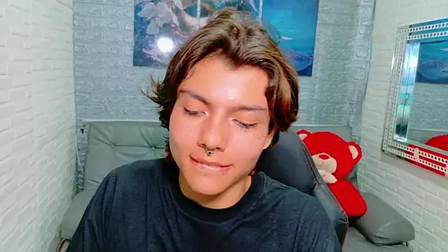 alandelrey57 from StripChat is Freechat