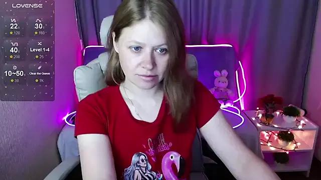 alekasamui from StripChat is Freechat