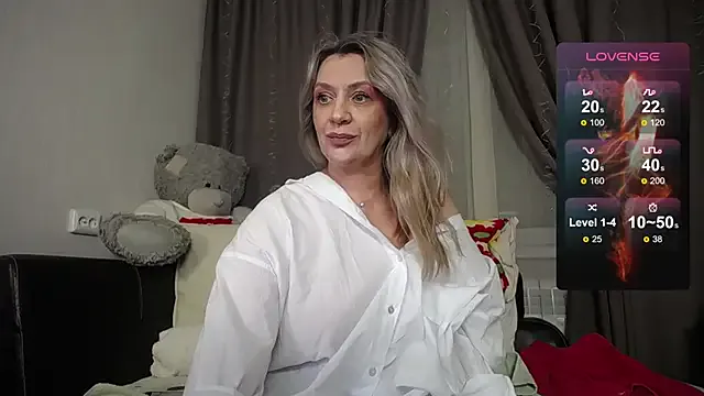 Freechat Alessandra92 on StripChat