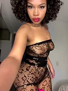 Alice222black from StripChat is Freechat