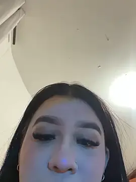 Freechat Aliciawhitee on StripChat