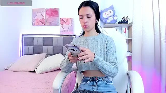 alinablush from StripChat is Freechat