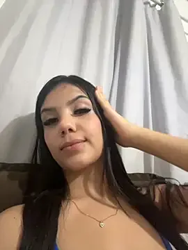 Freechat aline2007 on StripChat