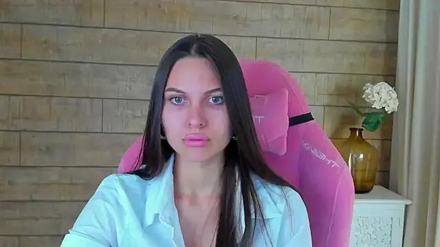 AlisaVersailles from StripChat is Freechat