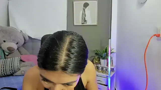 Freechat Allison_19__ on StripChat