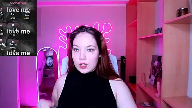 Allison__Edwards from StripChat is Freechat