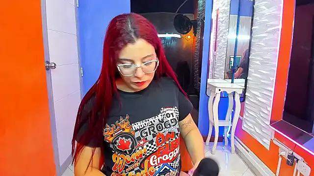 allison_mc from StripChat is Freechat