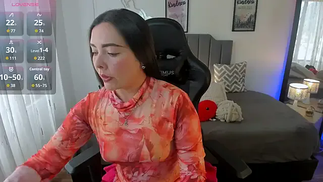 Freechat amaia_monet on StripChat