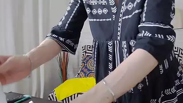 AmaliaMao from StripChat