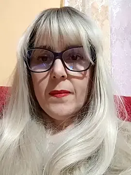 Amelialove42's avatar