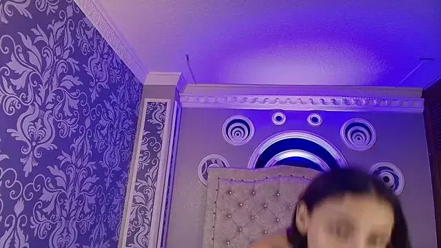amira_pearl from StripChat is Freechat