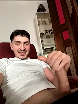 Freechat amo660 on StripChat