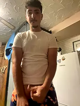 Freechat amo660 on StripChat