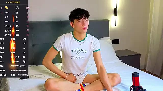 AmondCor from StripChat