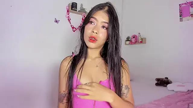 analia_collins from StripChat