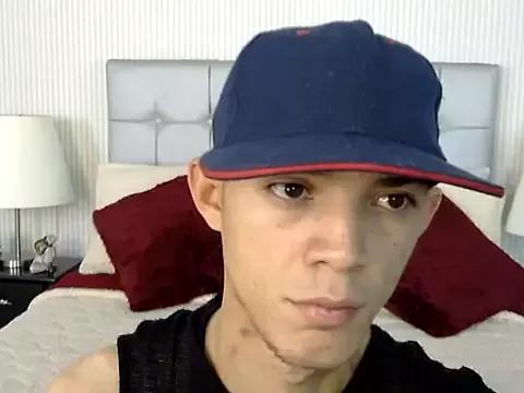 anderson_millers from StripChat is Freechat