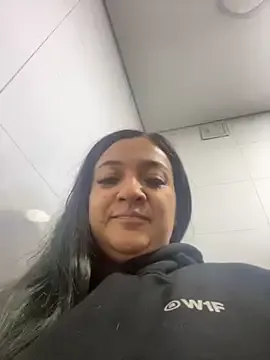 Freechat andrea-cohen on StripChat