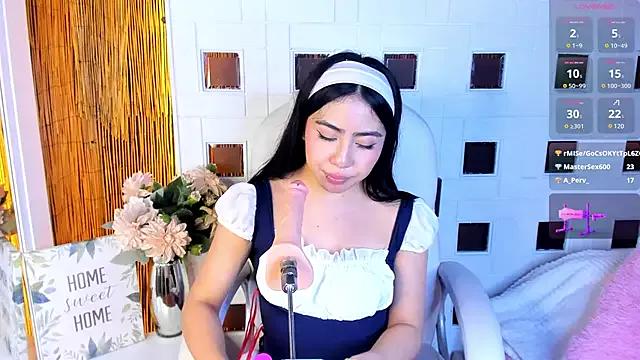 aniie_west from StripChat is Freechat