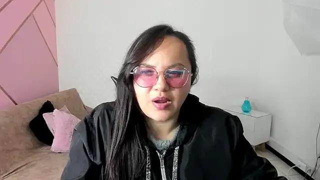 antoniamiller69 from StripChat is Freechat