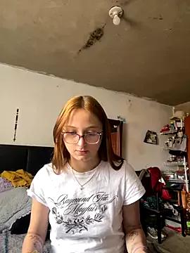 Aria_beauti from StripChat is Freechat