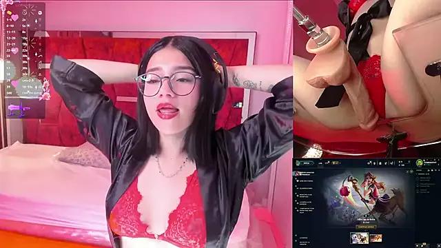 AriAddams from StripChat is Freechat