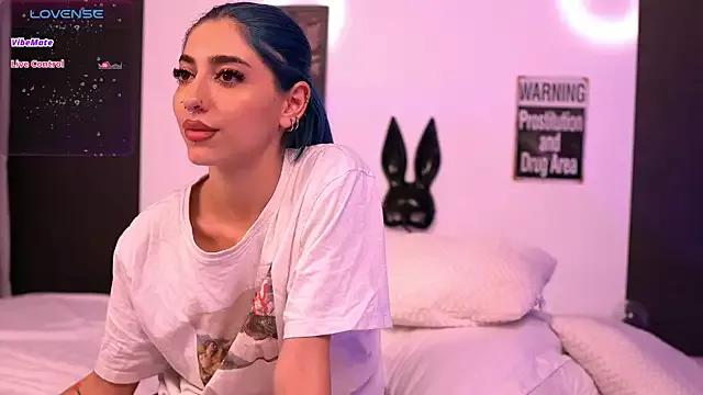 AriaVoss from StripChat is Freechat