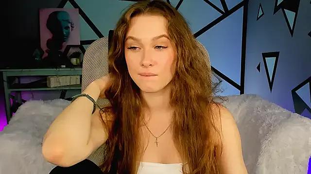 ArielSykes from StripChat is Freechat
