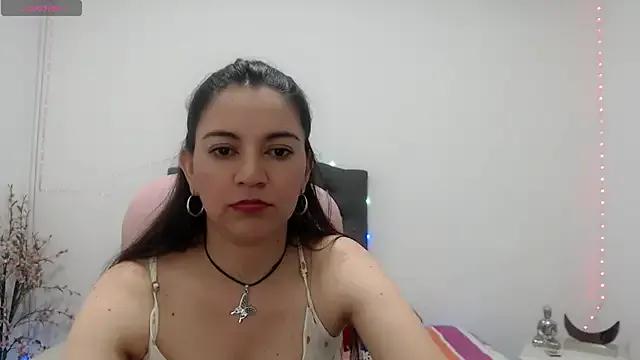astrolover_ from StripChat is Freechat