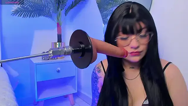 Freechat aurora_sweet2 on StripChat