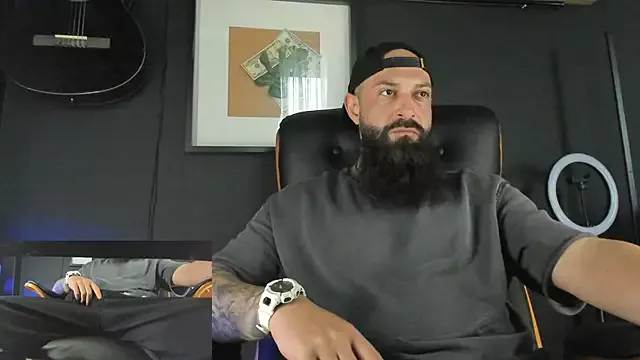 Freechat axxelrich_ on StripChat