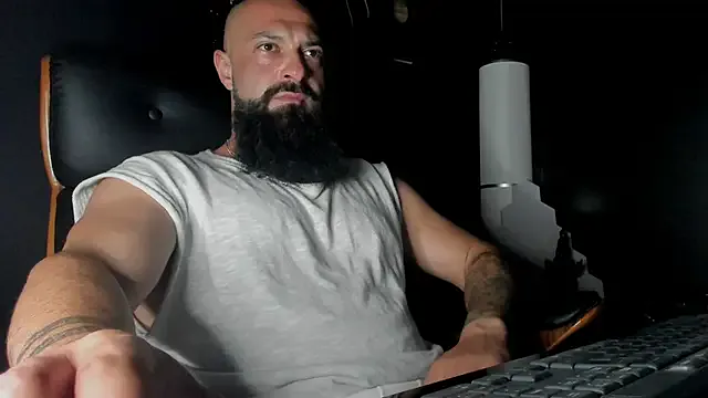 Freechat axxelrich_ on StripChat