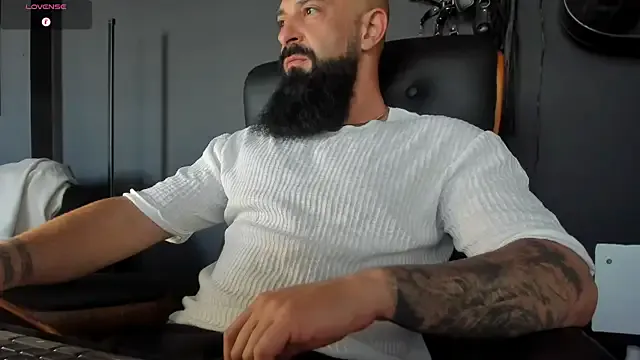 Freechat axxelrich_ on StripChat