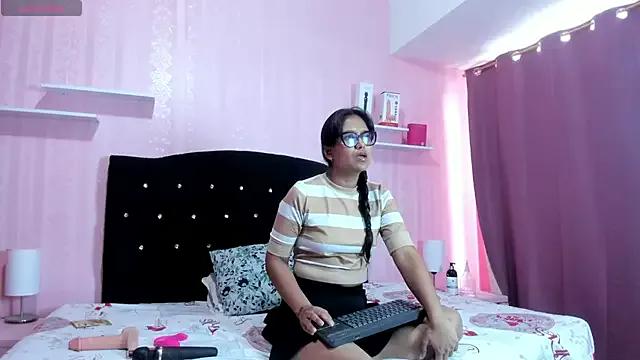 Azul_Moon from StripChat is Freechat