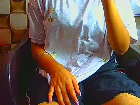 Beautiful_ladki from StripChat is Freechat