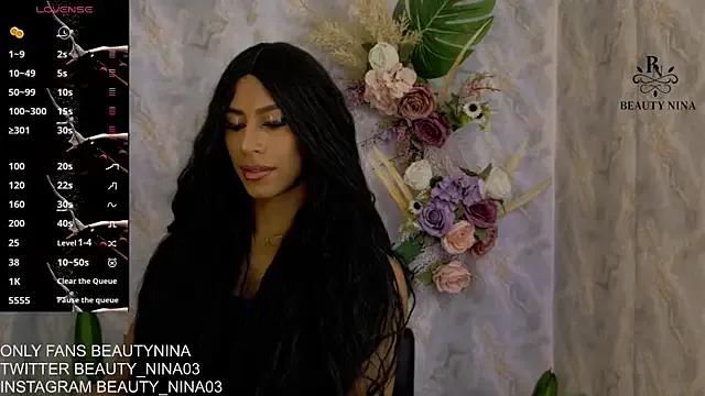 beauty_nina from StripChat is Freechat