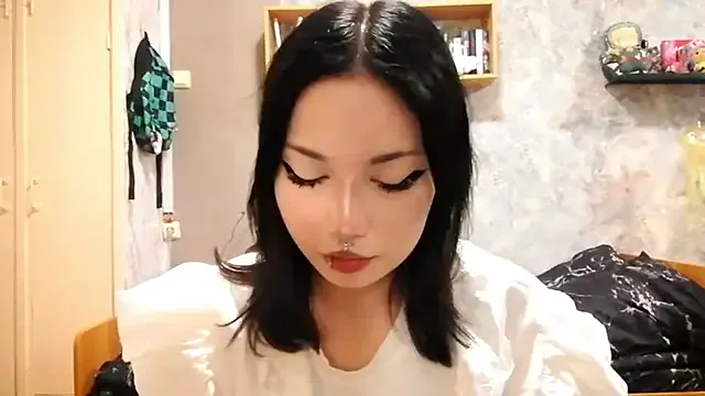 Private Beeping_Creature on StripChat